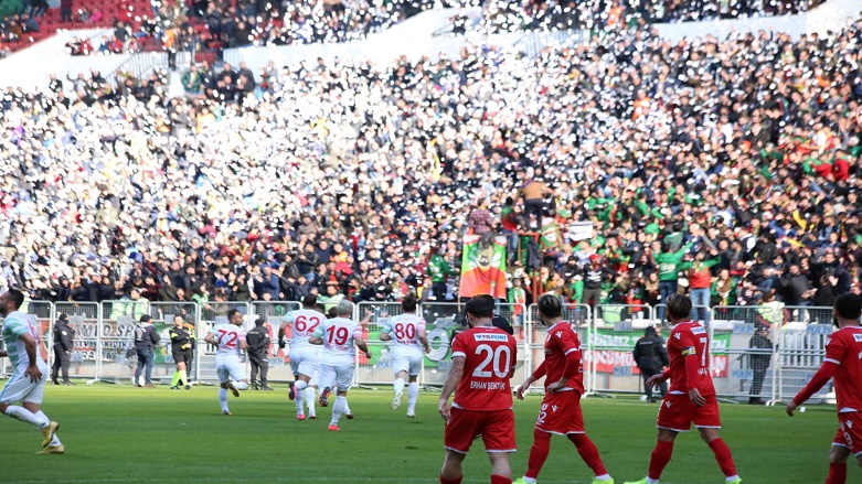 Amedspor galibiyetle başladı